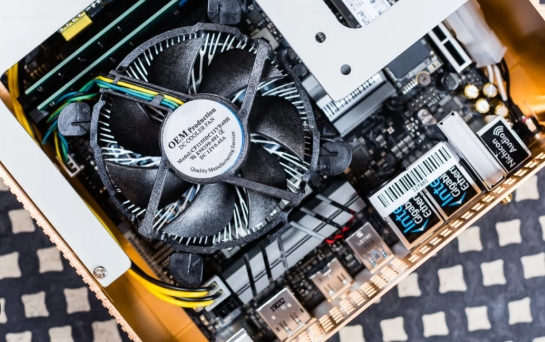 How To Get My Computer Fan To Stop Making Noise