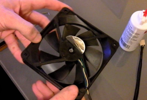 How To Lubricate Computer Fan
