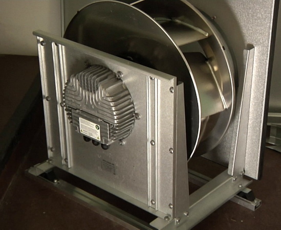 How Long Does A 4 Inch EC Fan Typically Last?